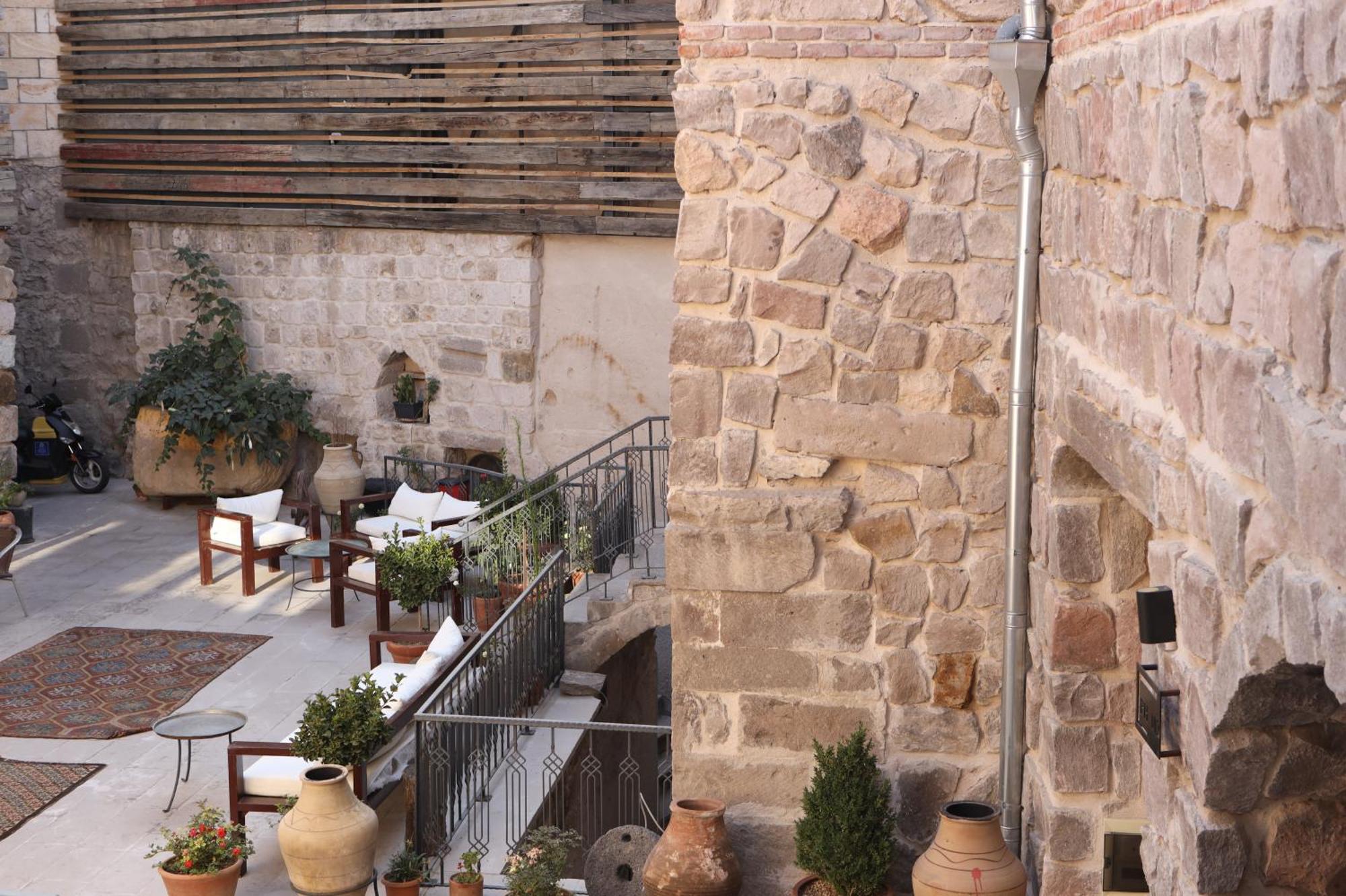 Pinhan Cave Suites Üchisar Bagian luar foto