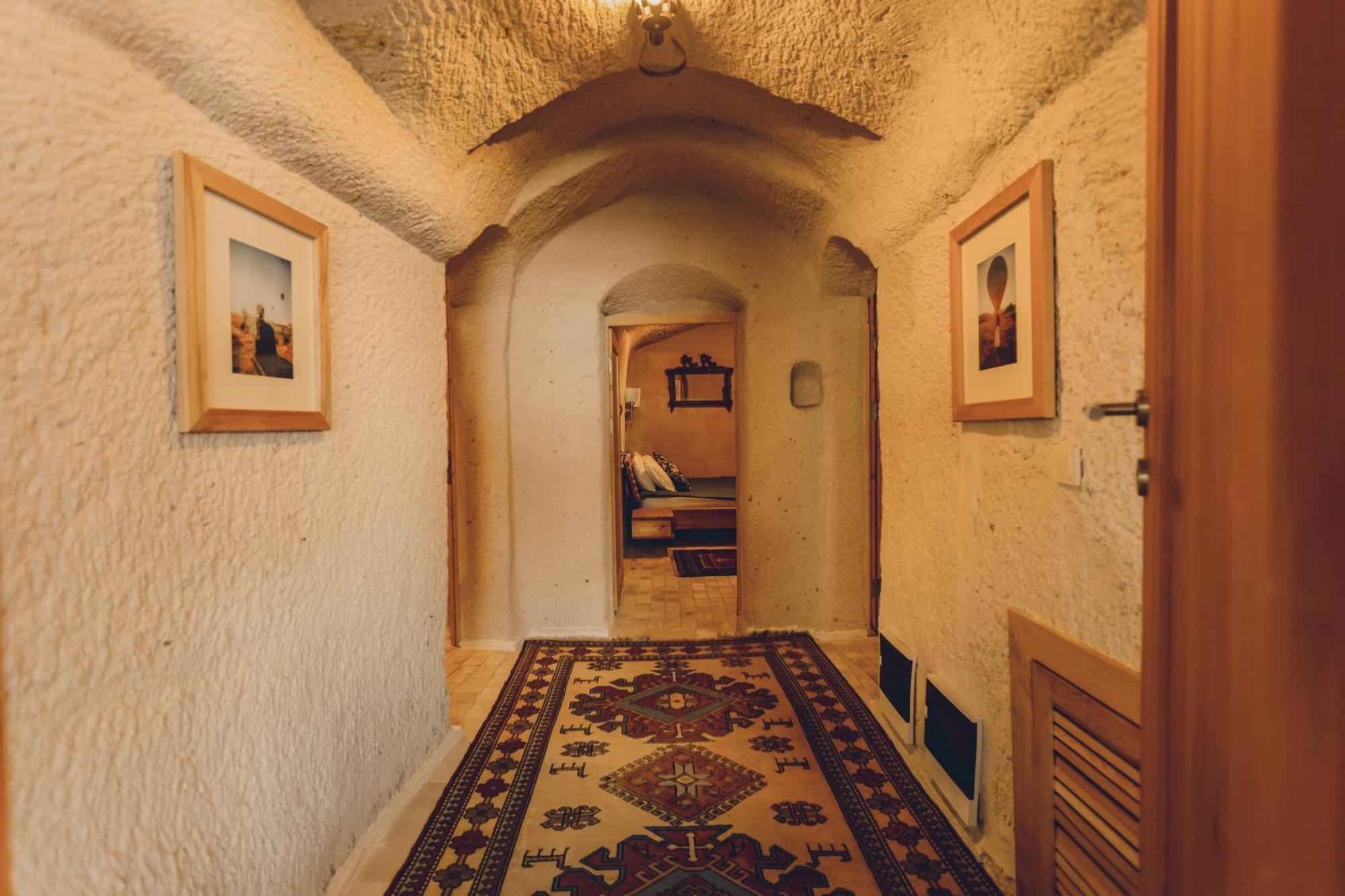Pinhan Cave Suites Üchisar Bagian luar foto