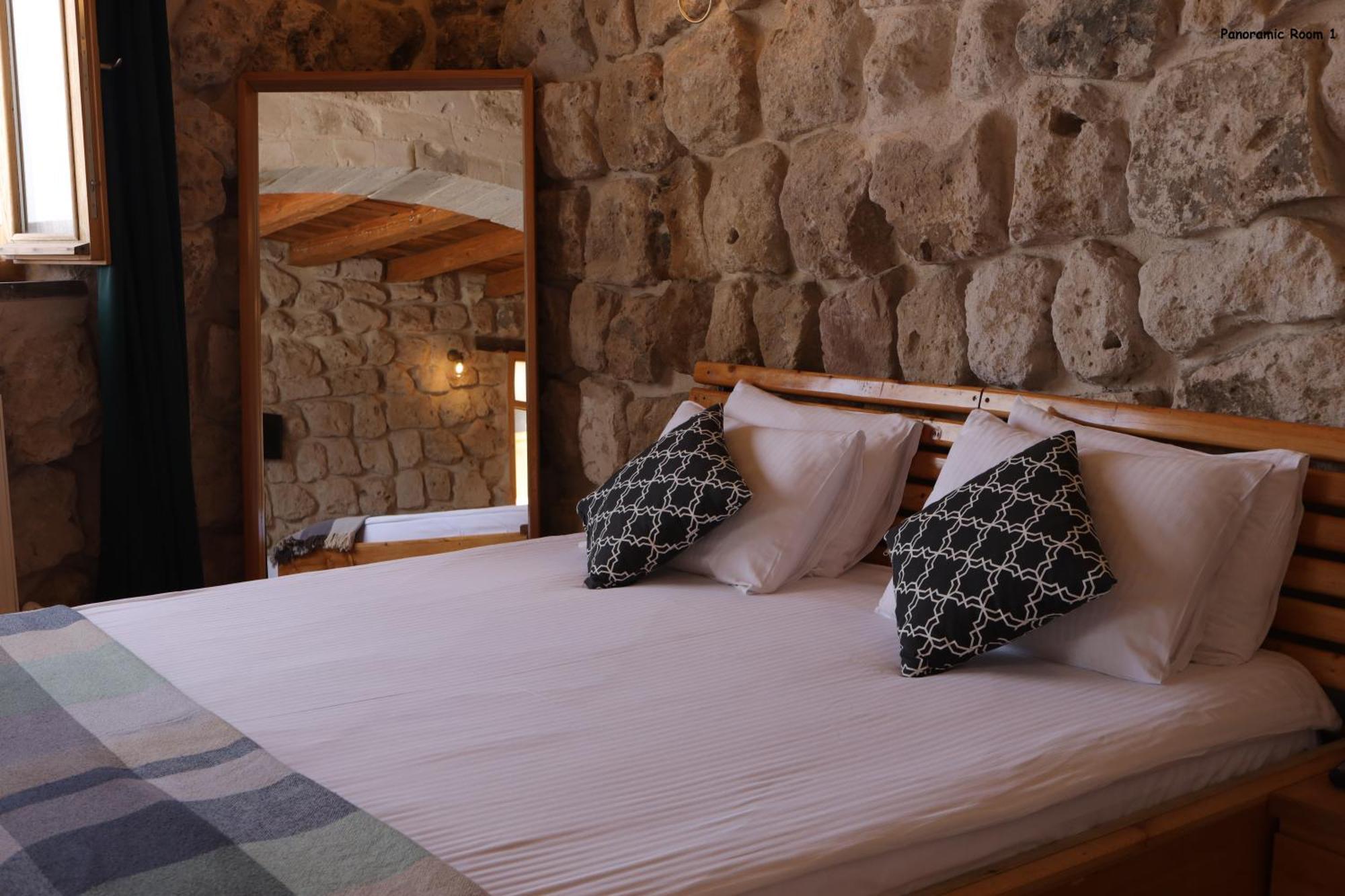 Pinhan Cave Suites Üchisar Bagian luar foto